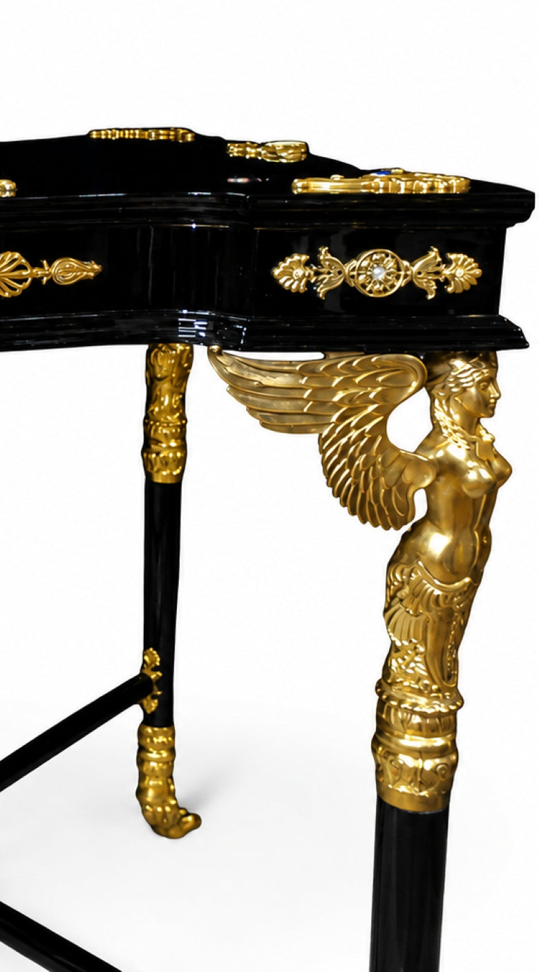 Detailed view of the winged Victoria goddess sculpture supporting a monumental Napoleon Empire style chess table, finished in sterling silver with 24K vermeil.