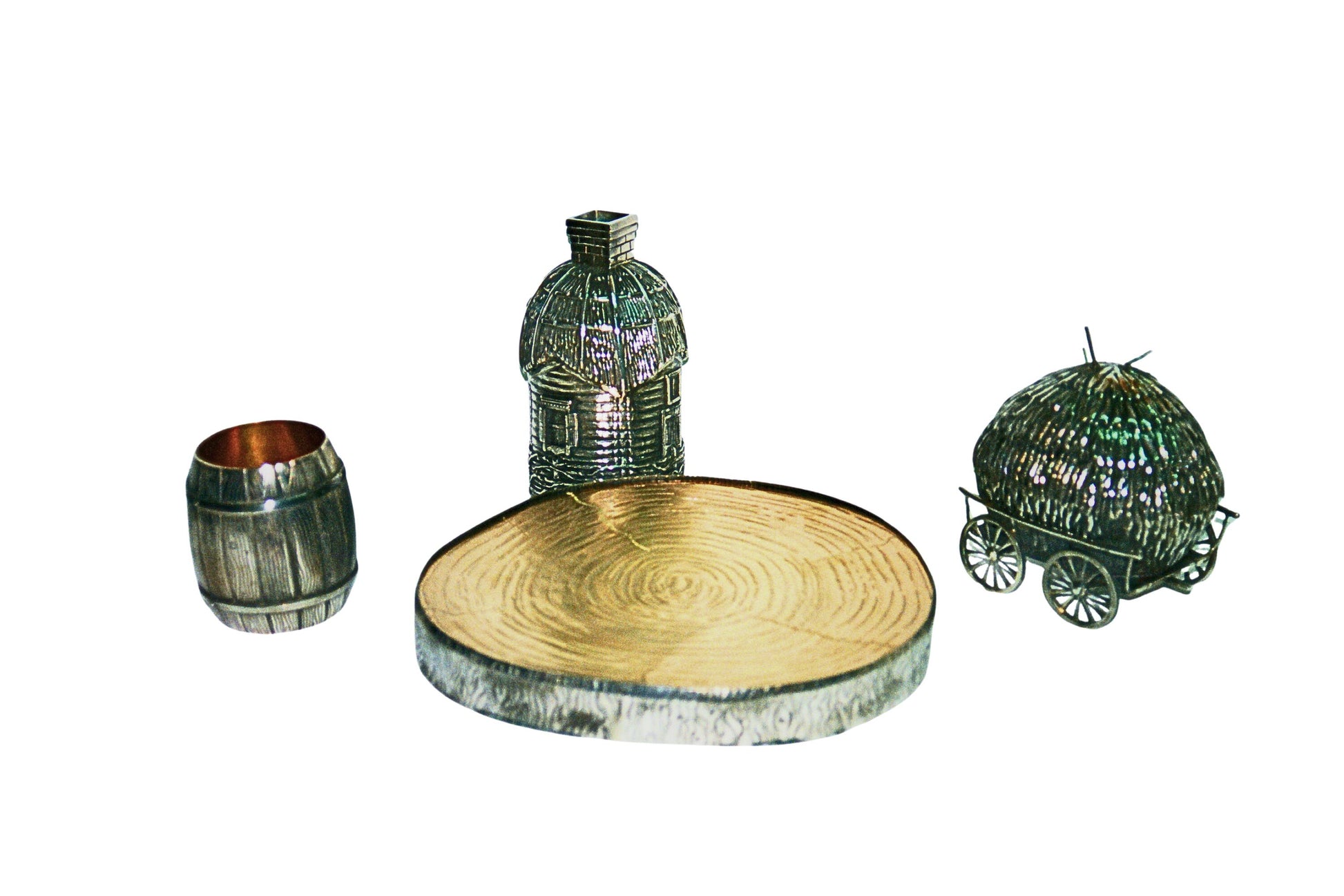 Shtetl Havdalah Judaica composition in sterling silver and 24K gold, showing all ceremonial elements arranged around the tray